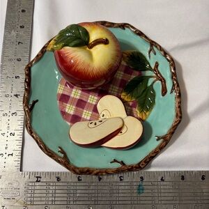 Apples 3D Hand Painted Decorative Plate Blue and Red w/ wall hook